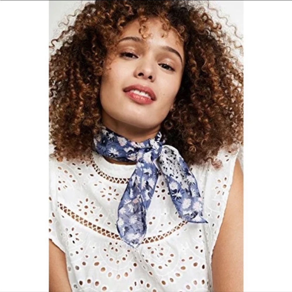 Madewell 100% Cotton Heart Bandana - Picture 15 of 15